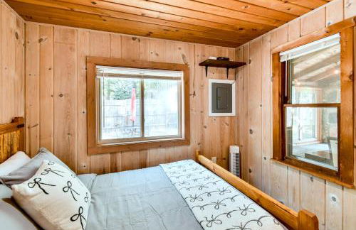 Steps to Houghton Lake Cabin with Fire Pit! - Foto 19