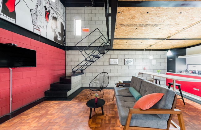 Cozy Loft with Balcony - Foto 5