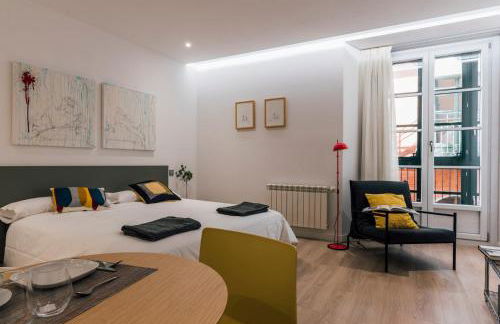 Edificio Calixto by Plaza Mayor Apartamentos - Foto 33