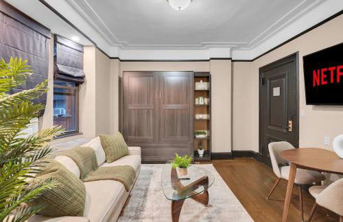 Unbeatable Location The Heart of NYC 1 BDR W GYM - Foto 1