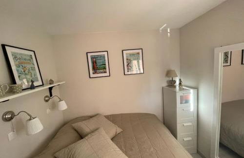 Nyrenoverad lägenhet med havsutsikt - Foto 7