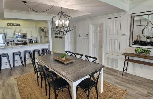 Barefoot Bliss - beachfront condo - sleeps 12 - Foto 61