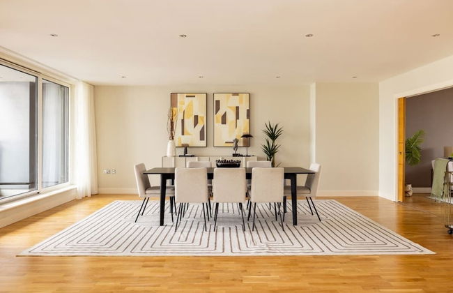 The Riverside Residence - 3bdr Flat With Balcony - Foto 8