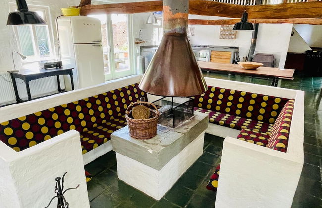 Spacious Farmhouse near Forest in Stramproy - Photo 7