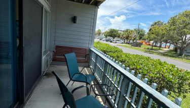 Unit 126 at Park Place in Cedar Key, FL - Foto 2