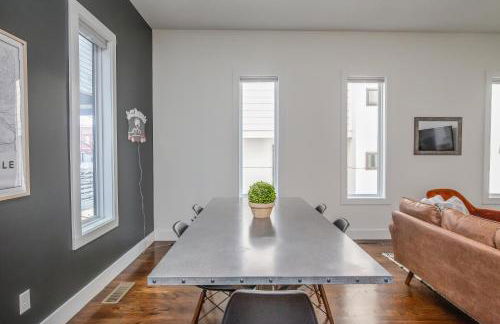 Jack Daniels House with Rooftop Golf, City views! 8min to Whiskey Row! Sleeps 10! - Foto 24