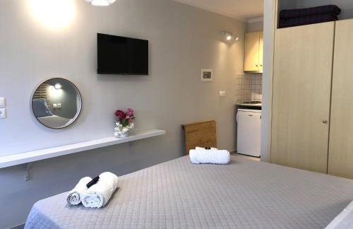 Despina Studios and Apartments - Photo 30