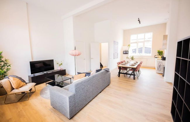 Serviced 3BR Apartment in Utrecht - Photo 51