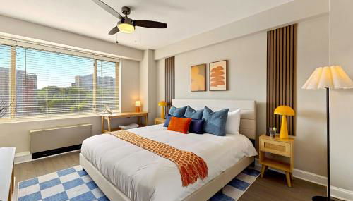 CASA Arlington Suite with Top-Tier Amenities - Foto 1