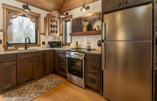 Hot-tub and Fire Pit Provided Cabin in Carbondale, Illinois - Foto 12