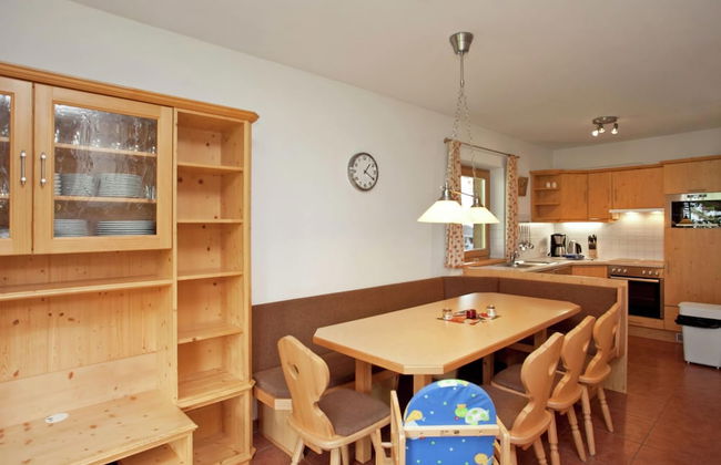 Chalet in Konigsleiten Near Ski Lift & Sauna - Foto 12