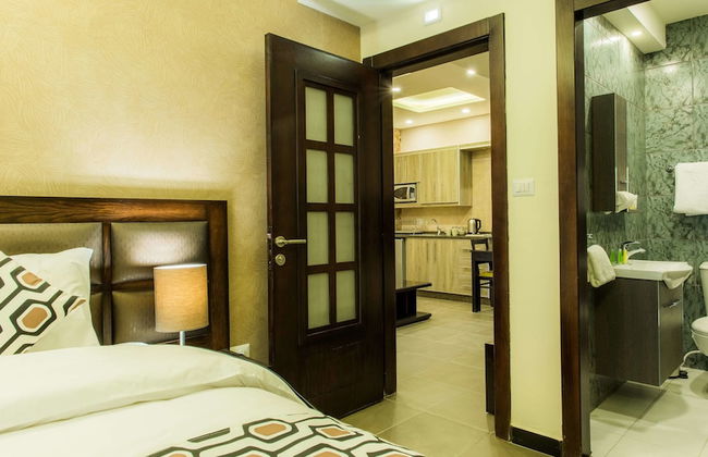 Shams al weibdeh hotel apartment - Photo 12