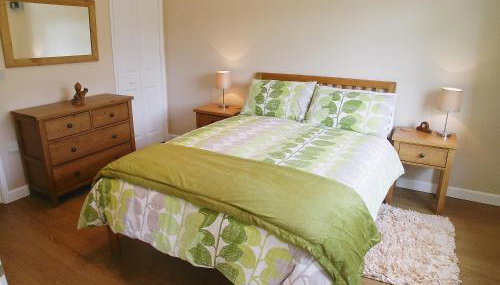 Coombehayes Lodge - Photo 4