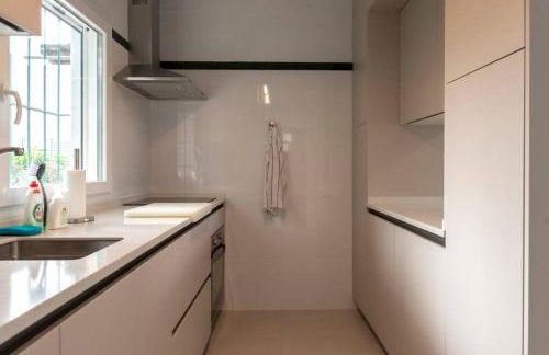 TurAlmeria - Casa Tranquila con Jardín y Aparcamiento privado - Foto 41