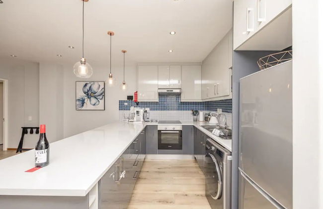 1bedroom With Tablemountain View - Photo 3