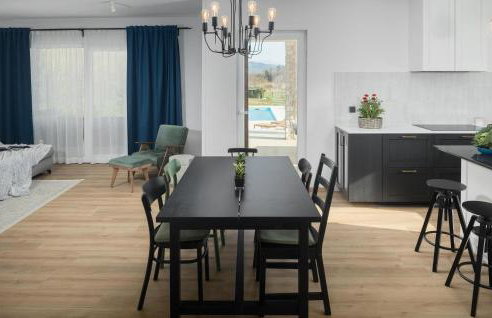 Amazing Home In Strped With Wifi - Photo 29