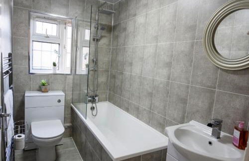 Castle House - Photo 55