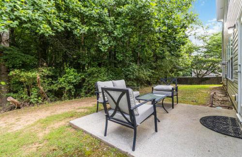 5-Bed Gem Close to Duluth Fun Sleeps 16 - Foto 30