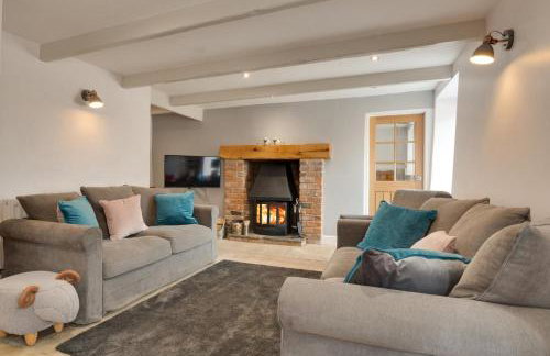 3 Bed in Burtersett oc-ds1022 - Photo 2