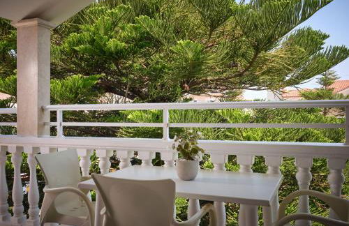 Alamis Hotel & Apartments - Photo 50