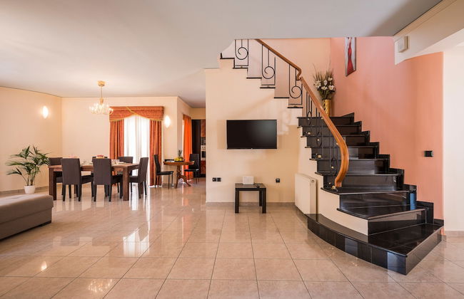 Steps to the Beach Spacious Home-Parking - Foto 23