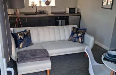 Flamingos Nest Oxford Countryside Apartment Oxford - Bicester Village - Blenheim Palace - WiFi- Free Parking - Foto 5