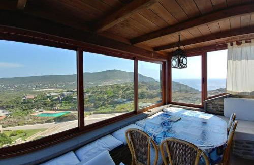 Panoramic villa on top of Capo Falcone - Foto 73