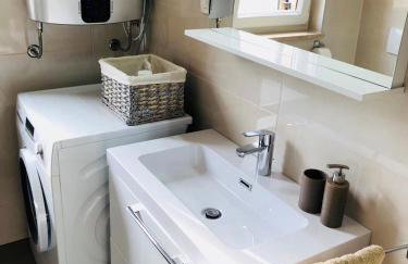 Holiday House Tesser with Pool - Foto 39