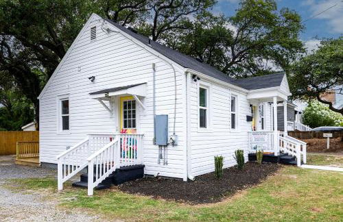 Casa del Pez - Bold, Bright & Steps to the Sand! - Foto 38