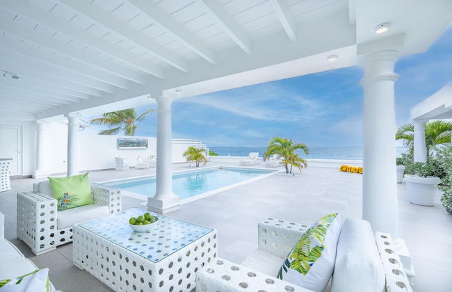 La Perla Bianca - 1 BR Beachfront Luxury Villa Offering Utmost Privacy - Foto 28