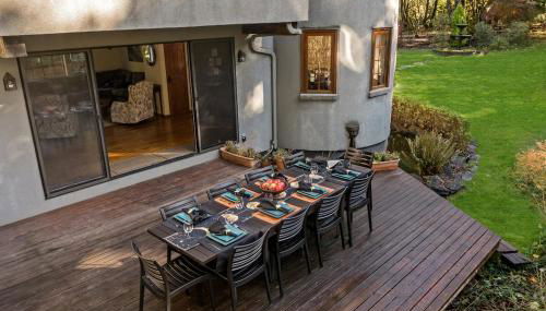 Magical Retreat at the Enchanted Vashon Castle - Foto 3, Garden, Garden view