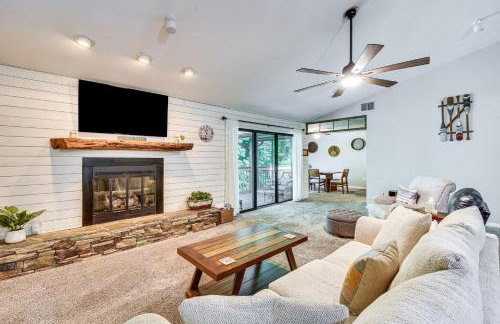 Marina Villa Condo at Lake Keowee with Fireplace - Foto 2
