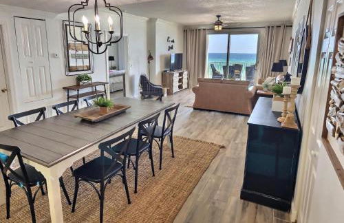 Barefoot Bliss - beachfront condo - sleeps 12 - Foto 56