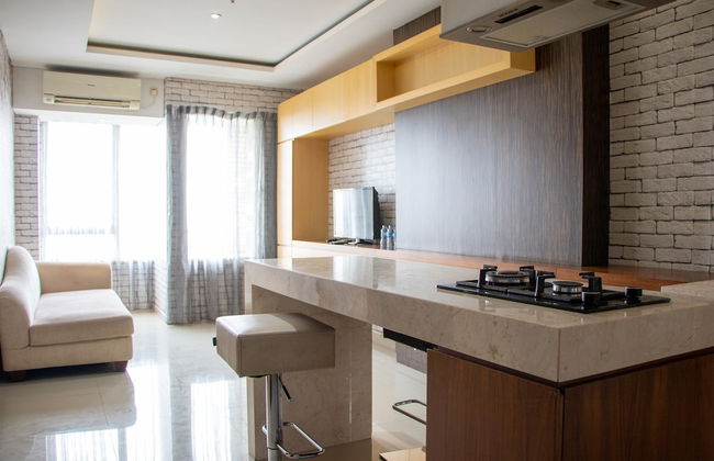 Comfort 2Br At Nifarro Park Apartment - Foto 13