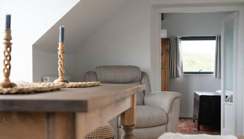 Cliff-top Cottage on Coast Path w/Panoramic Views - Foto 2