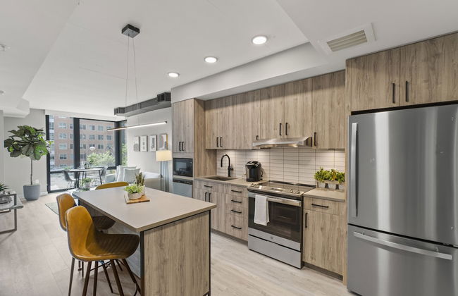 Coda on Half, a Placemakr Experience - Navy Yard - Photo 16