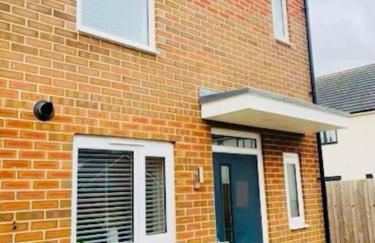 Stylish 3 Bed Semi Trentham Stoke on Trent - Foto 9