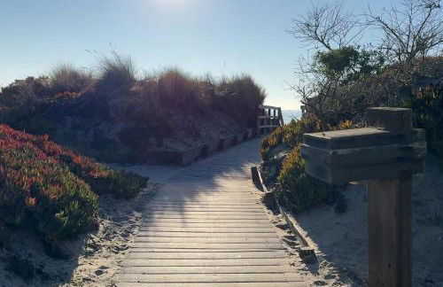 Oceanview Luxury - 5BR - Hot Tub - Steps to Beach - Foto 19