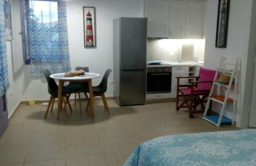 Vourkari Studio 2 with kitchen - Foto 4