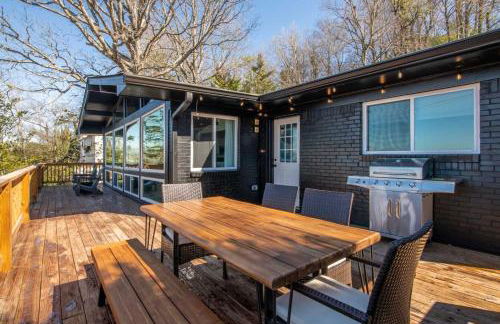 Luxurious Retreat with Stunning Views Sleeps 16) - Foto 4