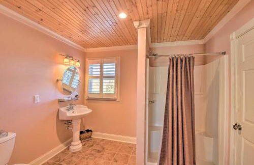 Serving Southern Charm at this Clarkesville House! - Foto 23