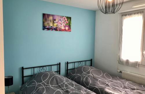 Agréable maison proche Gare avec parking gratuit - Foto 11