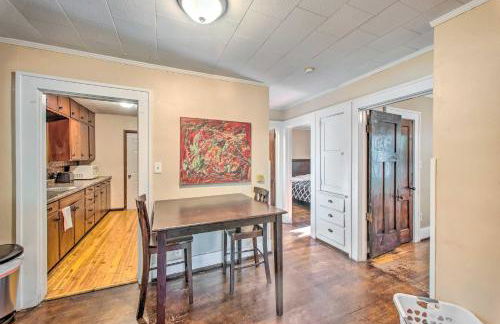 Townhome with Yard, 2 Mi to Downtown and Golfing - Foto 3