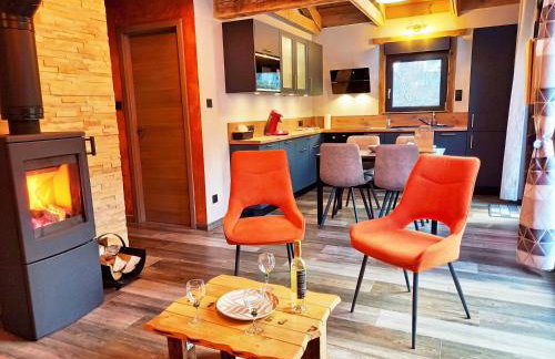 "Le Cabanon cendré" petit chalet cosy au coeur de Gérardmer - Foto 2