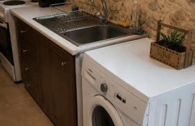 Lemoni's House - Photo 2