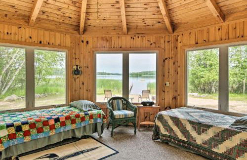 Rustic Cozy Cabin on Island Lake with Fire Pit, Dock - Foto 26