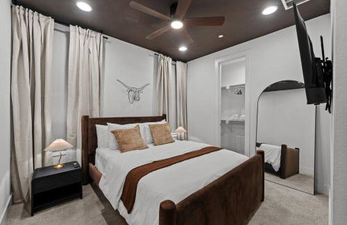 New Luxury Dallas Skyline View with Rooftop - Garage - MiniGolf - Firepit - WORLD CUP - Foto 36