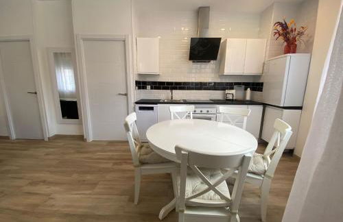 ALOJAMIENTO TURISTICO LAS VISTILLAS MADRID RIO - Foto 26