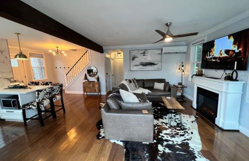 Cozy Cabin On the Lake with HotTub - Foto 20