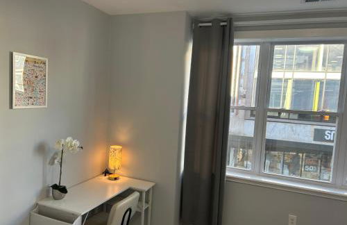 Cozy 2-3 Bedroom Apartment in Center City! - Foto 110